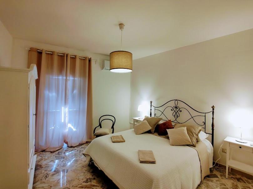 L'Acqua Marin Apartment Бари Екстериор снимка